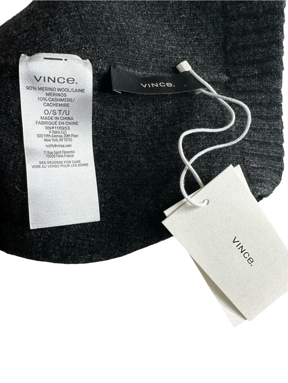 Vince Gift Set Merino Wool Cashmere Touch Tech Beanie Gloves Charcoal NWT Unisex